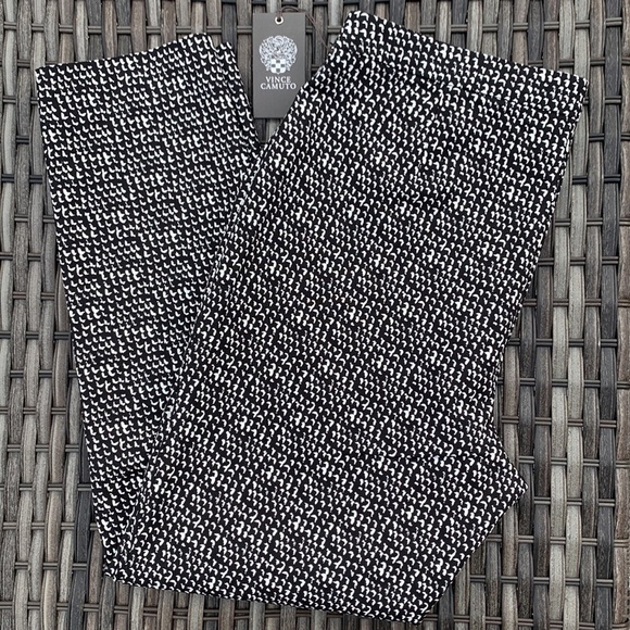 VINCE Camuto Rich Black/White Print Pull-On Ankle Pants - Picture 9 of 16